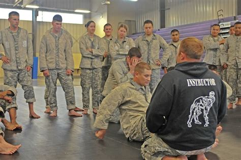 define combative|ft benning combatives.